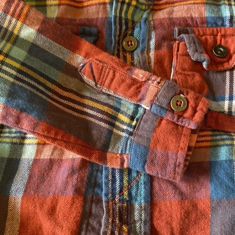 Genuine Kids top Size 18M